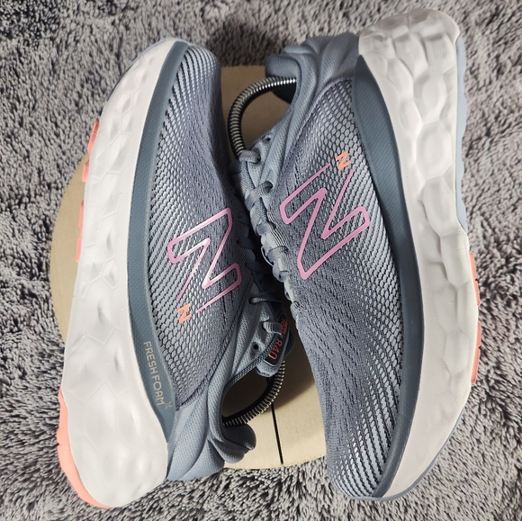 New Balance 840 v3 Running Shoes White Gray Athletic Sneakers Men's 8.5 - Picture 5 of 9